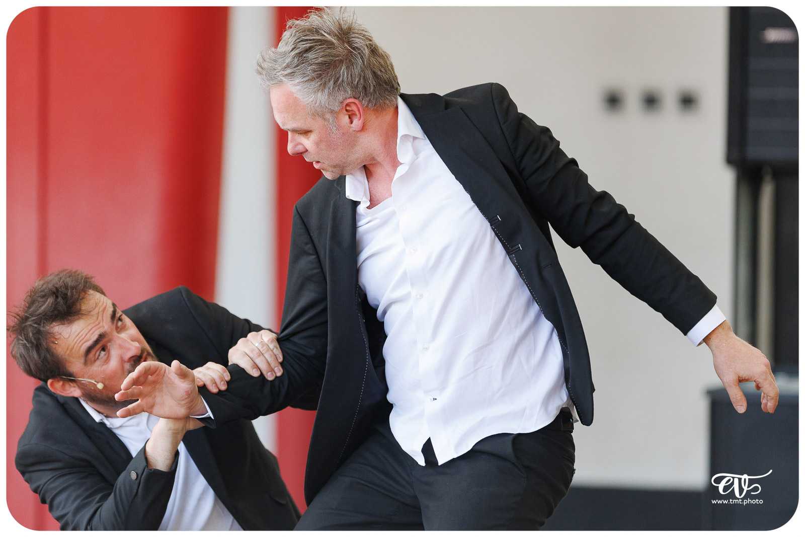 COWBOY OU INDIEN (GROUPE DEJA)